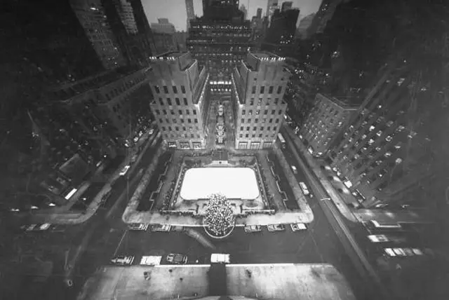 Rockefeller Center tree, December 1956